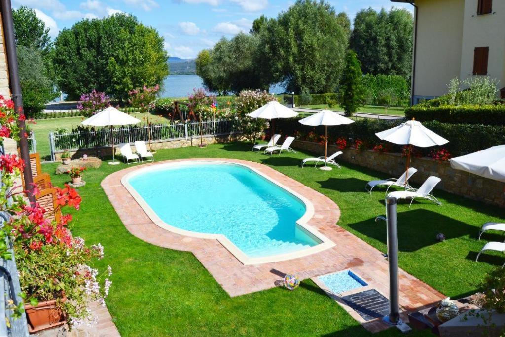 Le Rondini Apartment Torricella  ภายนอก รูปภาพ
