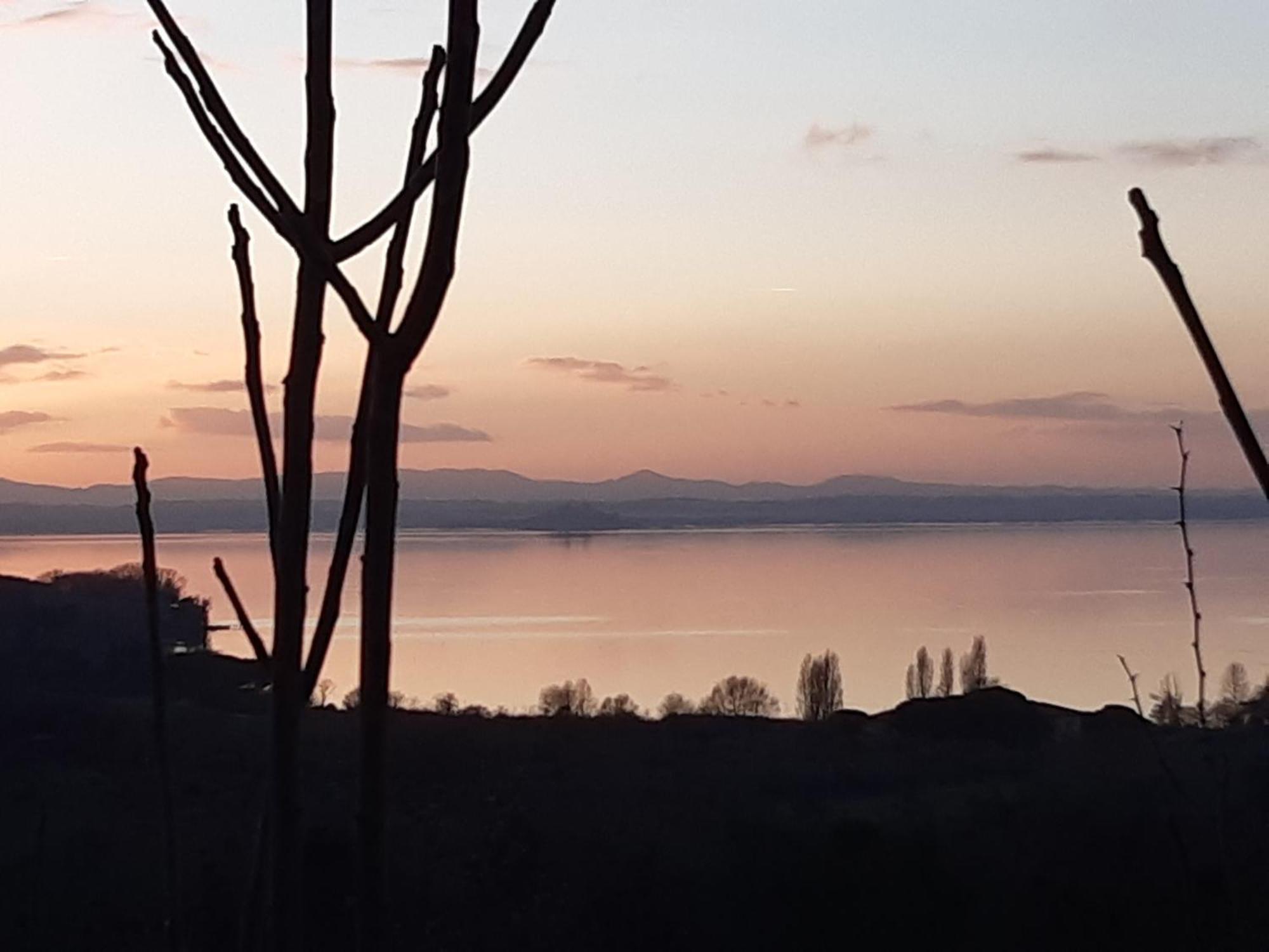 Le Rondini Apartment Torricella  ภายนอก รูปภาพ