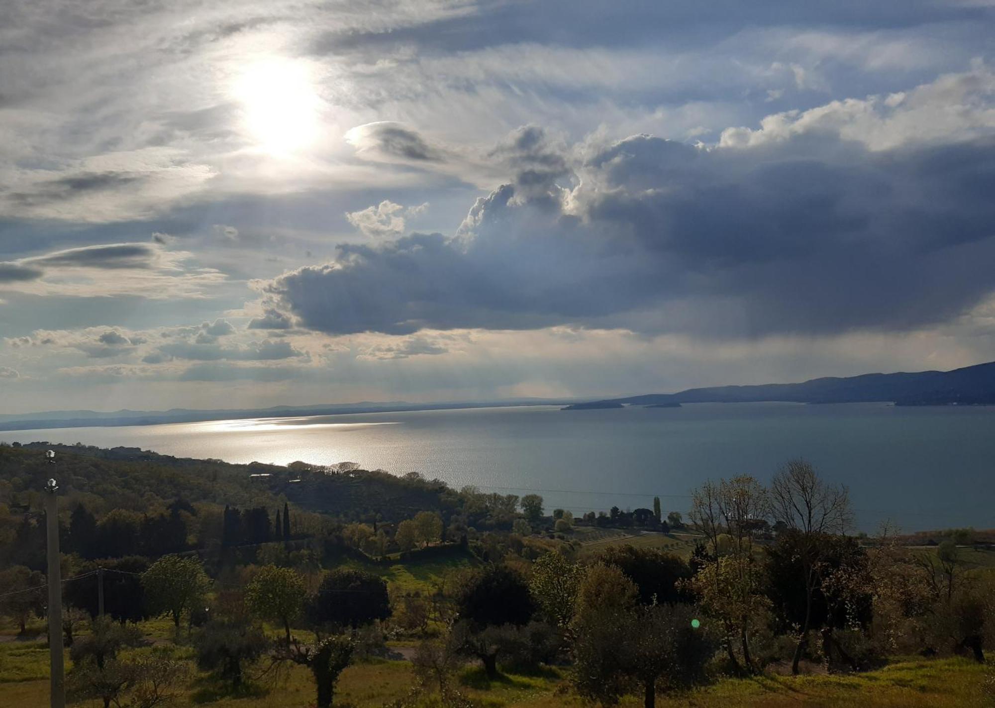 Le Rondini Apartment Torricella  ภายนอก รูปภาพ